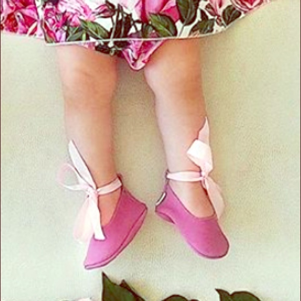 Baby girl suede soft shoes